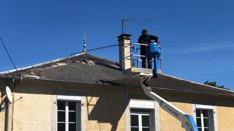 Démoussage toiture Haute Garonne - Traitement hydrofuge toiture Comminges