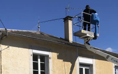 Nettoyage de toiture de l’ancienne mairie de Bagiry