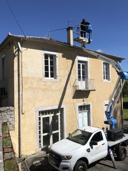 Démoussage toiture Haute Garonne - Traitement hydrofuge toiture Comminges
