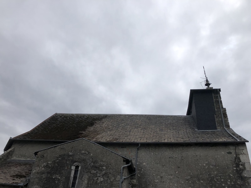 Démoussage toiture Haute Garonne - Traitement hydrofuge toiture Comminges